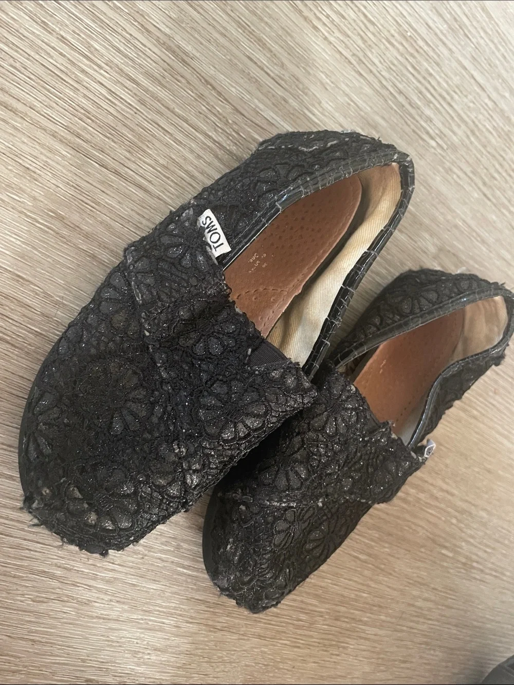 TOMS Black Floral Lace Slip-Ons | Toddler Girl Size 8